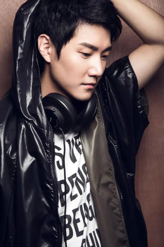 6843ec98ly4g1xbo22ibpj20u0190dj5